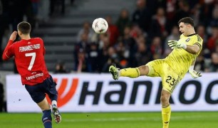 'Phản diện' Martinez giúp Aston Villa nuôi hy vọng dự Champions League