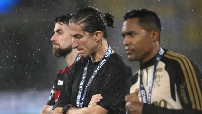 Flamengo sa thải Filipe Luis sau chiến thắng 8-0