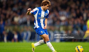 Rodrigo Mora gây sốt khắp châu Âu