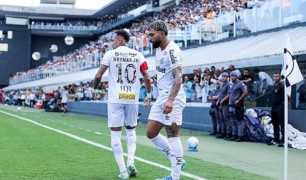 Neymar giúp Santos hòa kịch tính