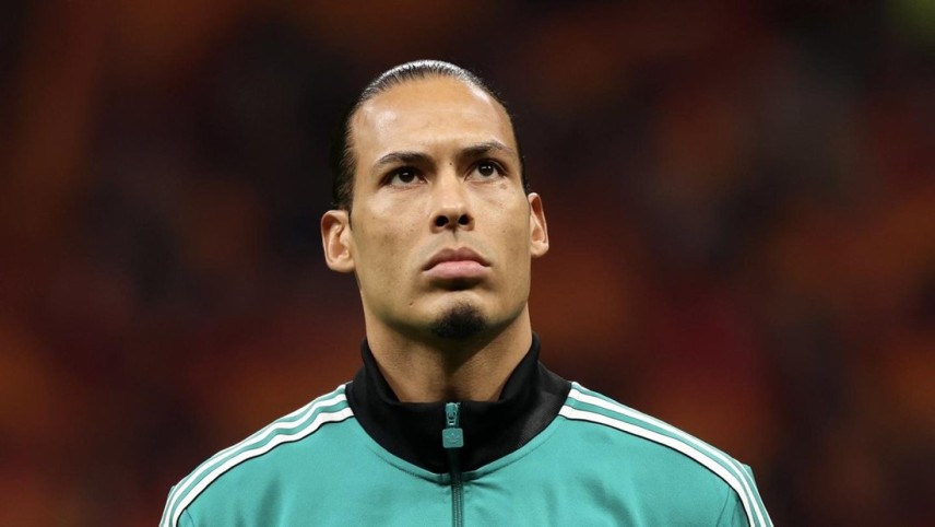 Liverpool thua 0-1 trước Galatasaray: Van Dijk đối diện nguy cơ treo giò