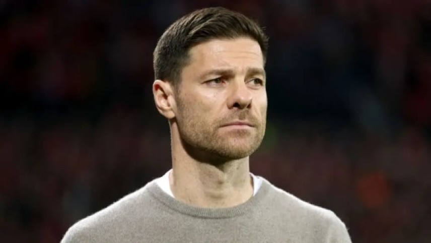 Alonso cân nhắc Chelsea trong khi Liverpool muốn mời về thay Slot
