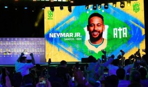Neymar Jr được triệu tập World Cup 2026 CĐV Brazil bùng nổ vui mừng